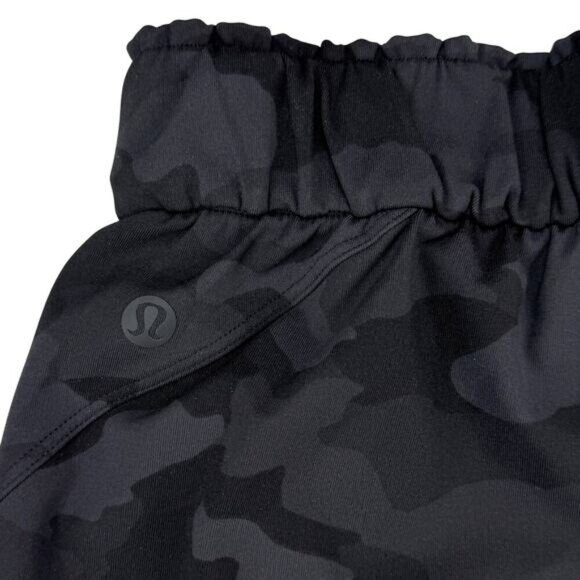 LULULEMON Keep Moving Pant 7/8 High-Rise Sz 2 Incognito Camo Multi Grey - Picture 9 of 10